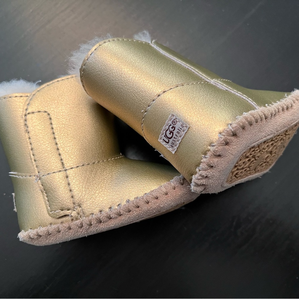 Baby UGG's Metallic GOLD 0-6 months